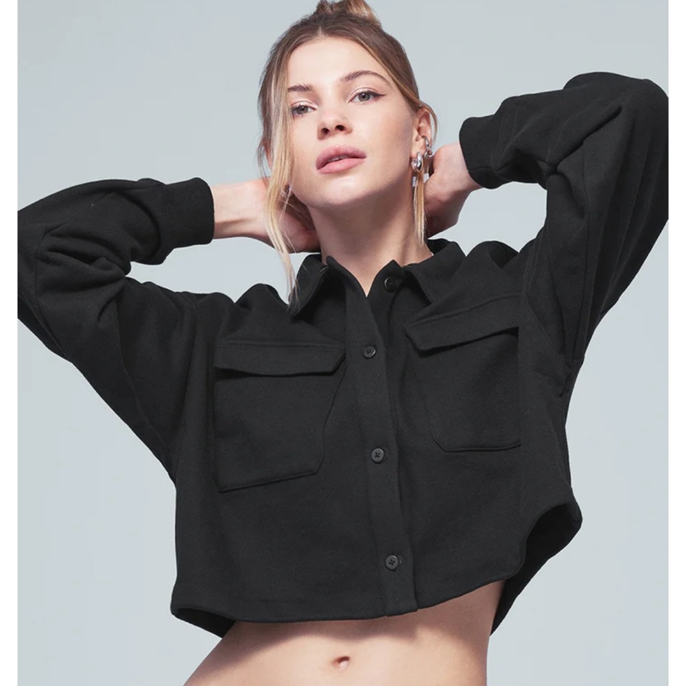 ALO Renown Cropped Button-Up Pullover (S)